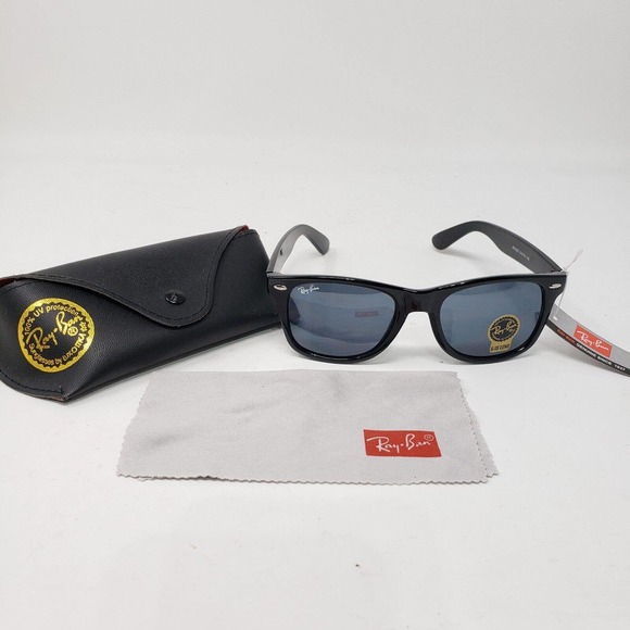 Ray-Ban Accessories - Ray Ban original wayfarer unisex sunglasses black G14 lens case cloth men women